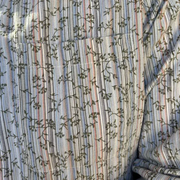 Robert Graham M Subtle Striped long sleeved shirt - Picture 9 of 9